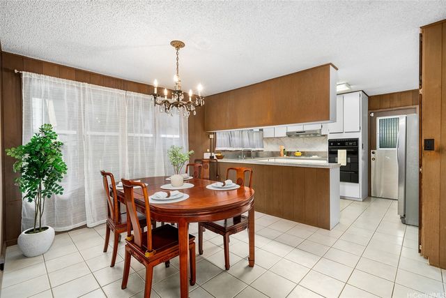 4758 Likini Street, Honolulu, HI 96818