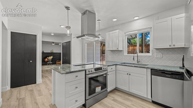 1585 Babcock Road, Colorado Springs, CO 80915
