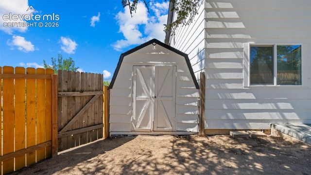 1585 Babcock Road, Colorado Springs, CO 80915