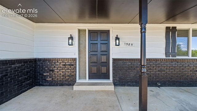 1585 Babcock Road, Colorado Springs, CO 80915