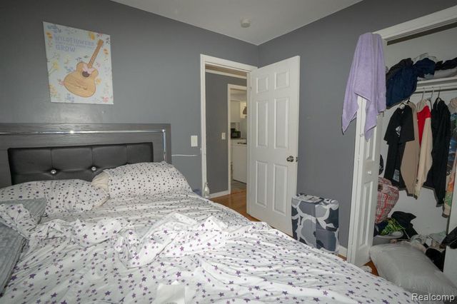 16821 E 8 Mile Road, Eastpointe, MI 48021