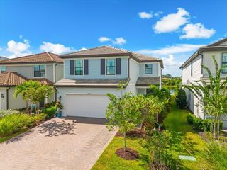 6148 BAYWOOD COURT, Bradenton, FL 34211