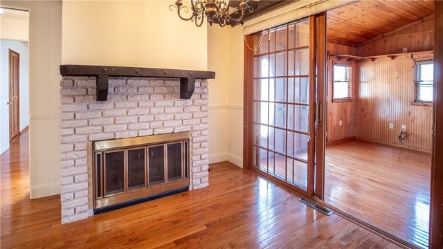 353 Madison Avenue, Leechburg Boro, PA 15656