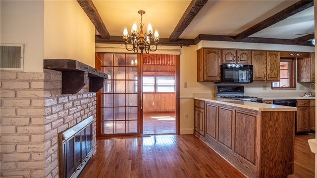 353 Madison Avenue, Leechburg Boro, PA 15656