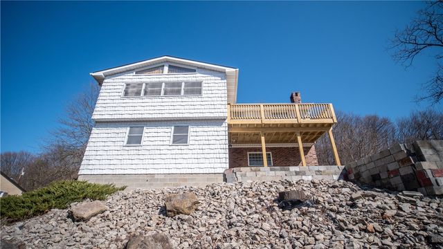 353 Madison Avenue, Leechburg Boro, PA 15656