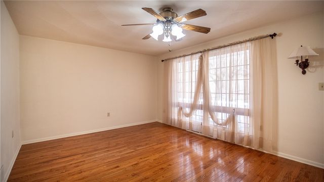 353 Madison Avenue, Leechburg Boro, PA 15656