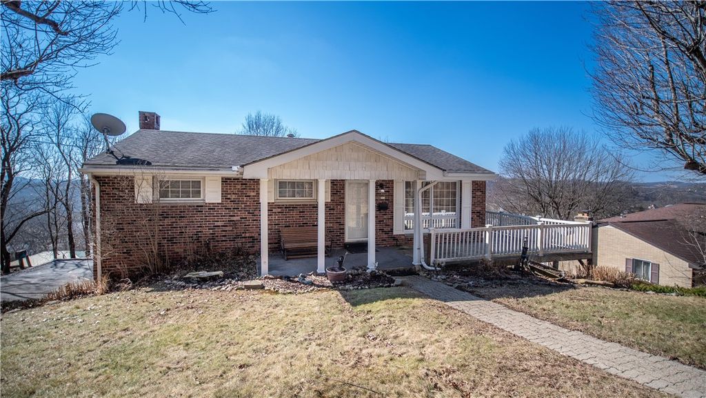 353 Madison Avenue, Leechburg Boro, PA 15656