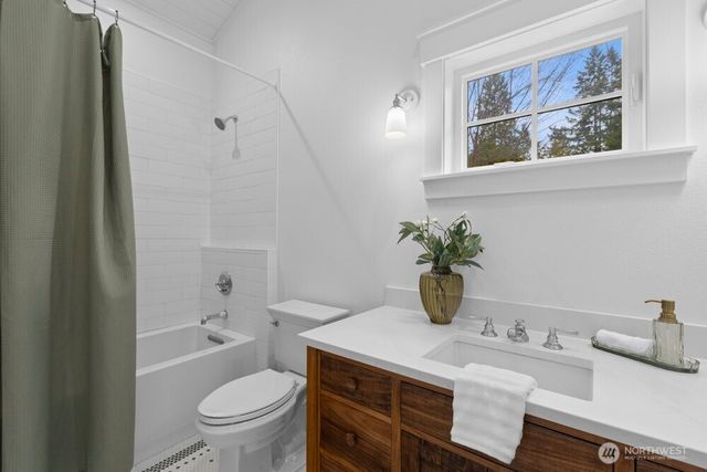 13310 Fettig Road E, Buckley, WA 98321