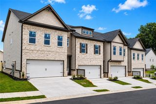 4305 Fern River Bend 22, Norcross, GA 30093