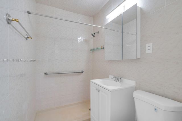 201 SW 51st Ct 1, Miami, FL 33134