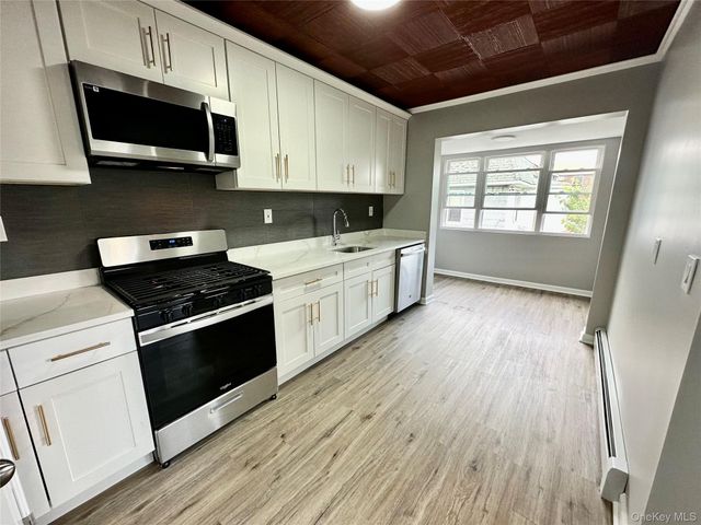 213-49 39th Avenue 2, Bayside, NY 11361