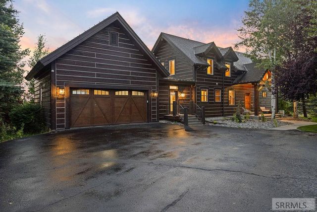 3656 Fishermans Drive, Ashton, ID 83420