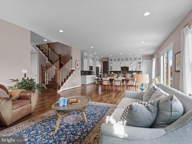 25970 LIQUIDAMBAR LN, Aldie, VA 20105