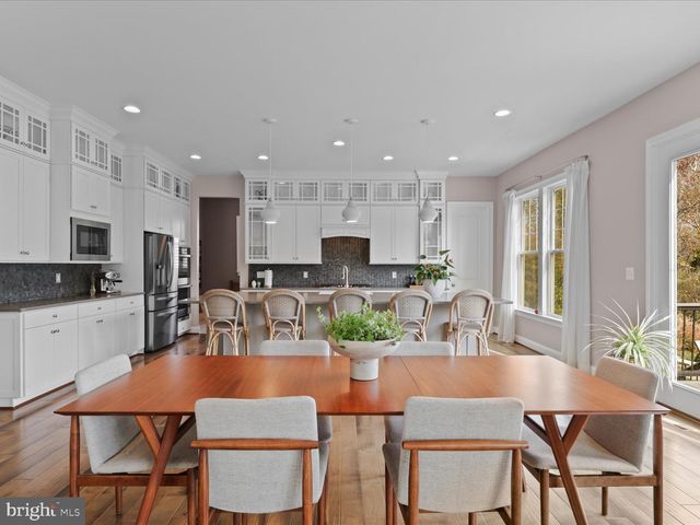 25970 LIQUIDAMBAR LN, Aldie, VA 20105