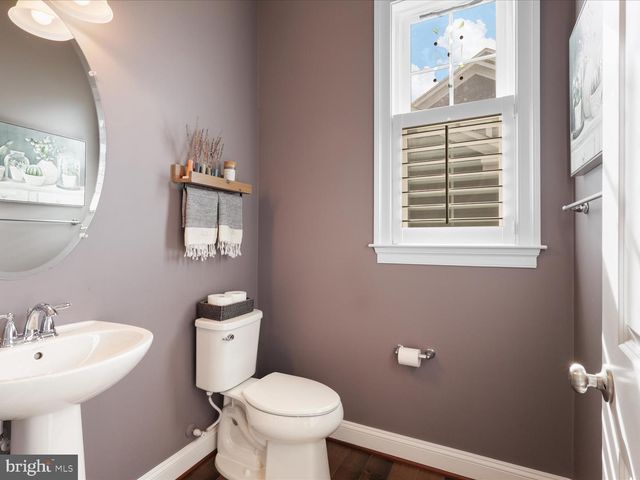 25970 LIQUIDAMBAR LN, Aldie, VA 20105
