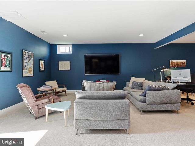 25970 LIQUIDAMBAR LN, Aldie, VA 20105