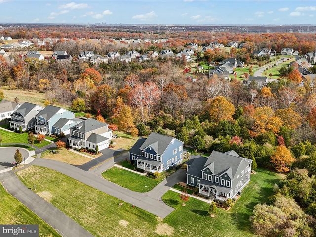 25970 LIQUIDAMBAR LN, Aldie, VA 20105