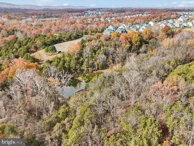 25970 LIQUIDAMBAR LN, Aldie, VA 20105