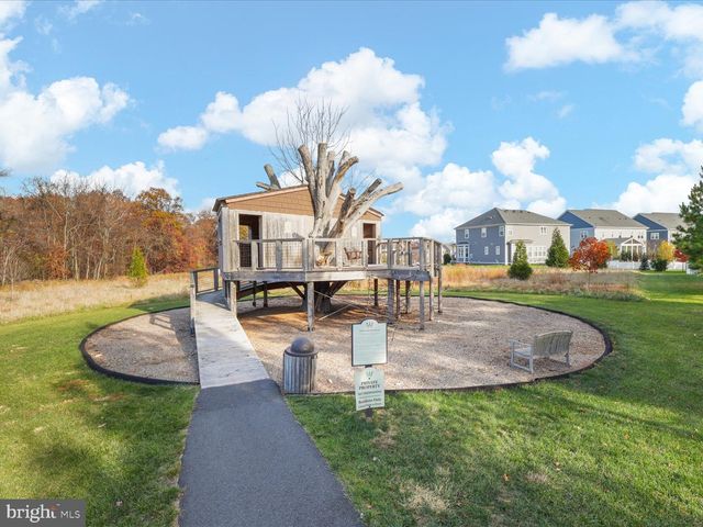 25970 LIQUIDAMBAR LN, Aldie, VA 20105