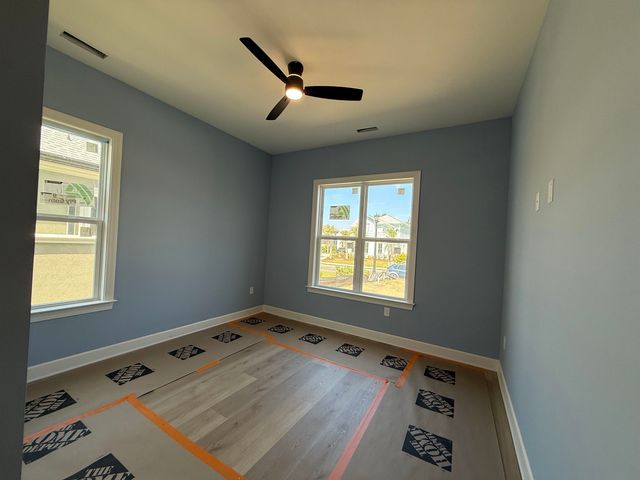 986 Shipmaster Ave., Myrtle Beach, SC 29579