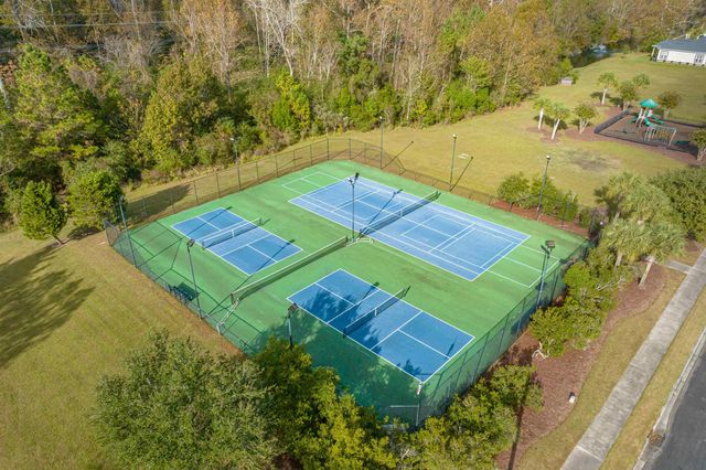 986 Shipmaster Ave., Myrtle Beach, SC 29579