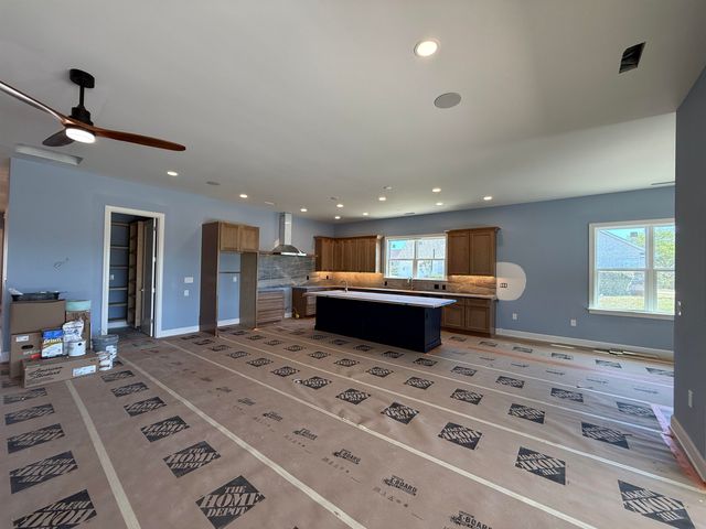 986 Shipmaster Ave., Myrtle Beach, SC 29579