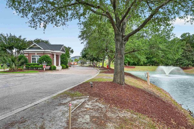 986 Shipmaster Ave., Myrtle Beach, SC 29579
