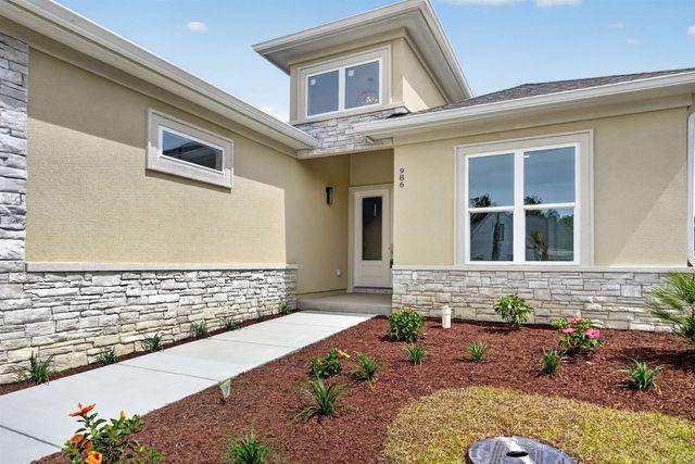 986 Shipmaster Ave., Myrtle Beach, SC 29579