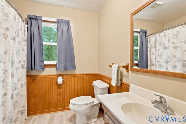 14206 River Rd, Chesterfield, VA 23838