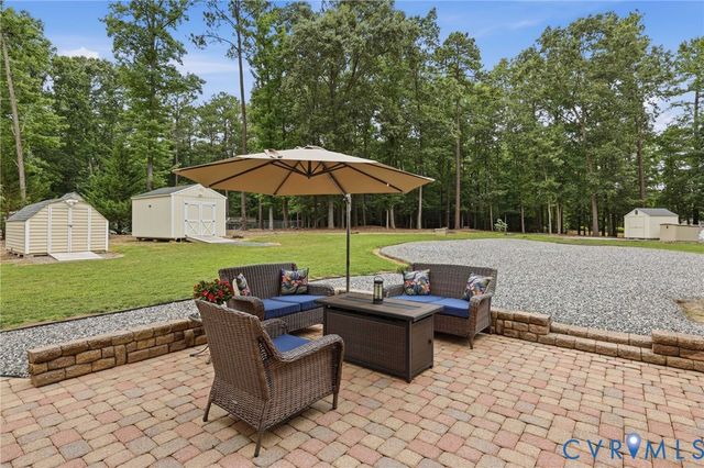 14206 River Rd, Chesterfield, VA 23838