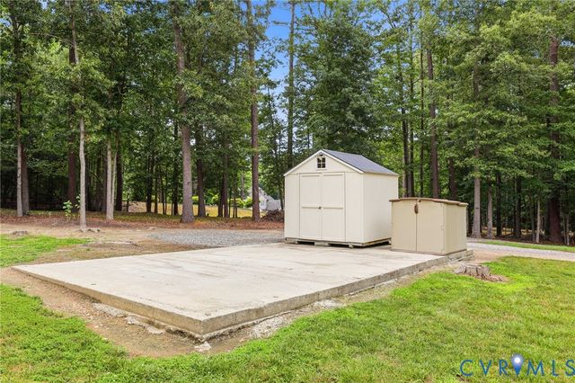 14206 River Rd, Chesterfield, VA 23838