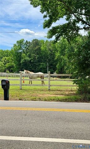 14206 River Rd, Chesterfield, VA 23838