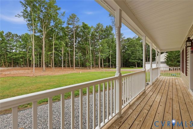 14206 River Rd, Chesterfield, VA 23838