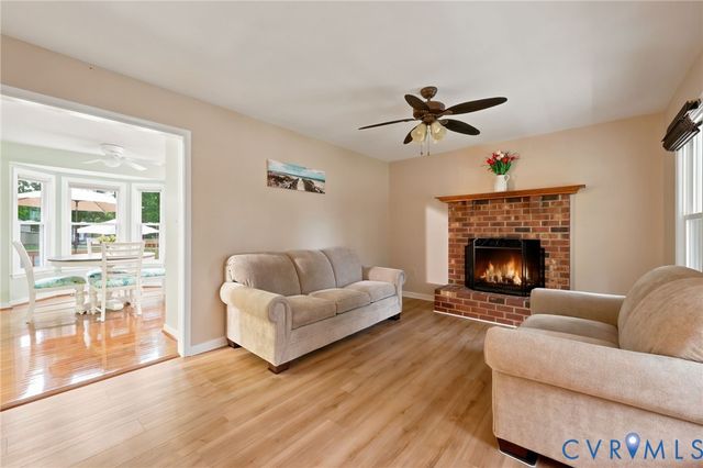 14206 River Rd, Chesterfield, VA 23838