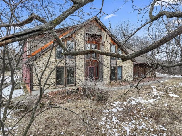 14912 NW 72nd Street, Kansas City, MO 64152