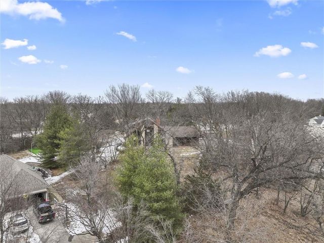 14912 NW 72nd Street, Kansas City, MO 64152