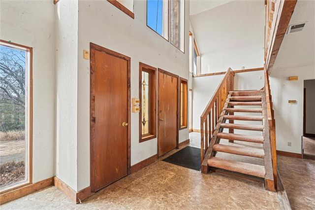 14912 NW 72nd Street, Kansas City, MO 64152