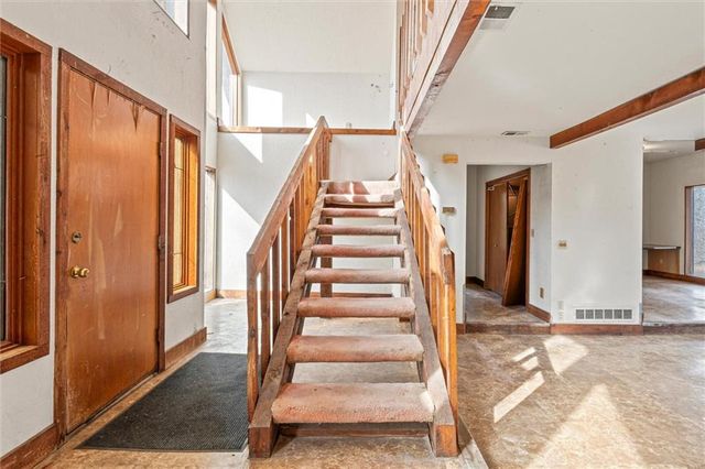 14912 NW 72nd Street, Kansas City, MO 64152