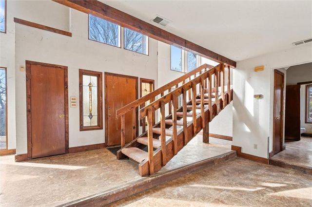 14912 NW 72nd Street, Kansas City, MO 64152