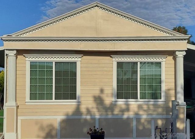 4944 Old Cliffs Rd, San Diego, CA 92120