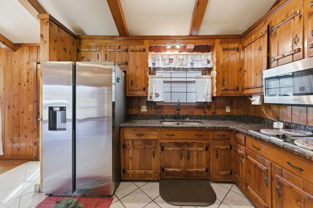 1001 Highland Dr, Greenbrier, TN 37073