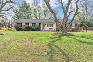1001 Highland Dr, Greenbrier, TN 37073