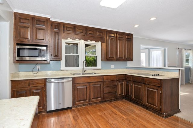 1309 Aston St, Athens, AL 35611