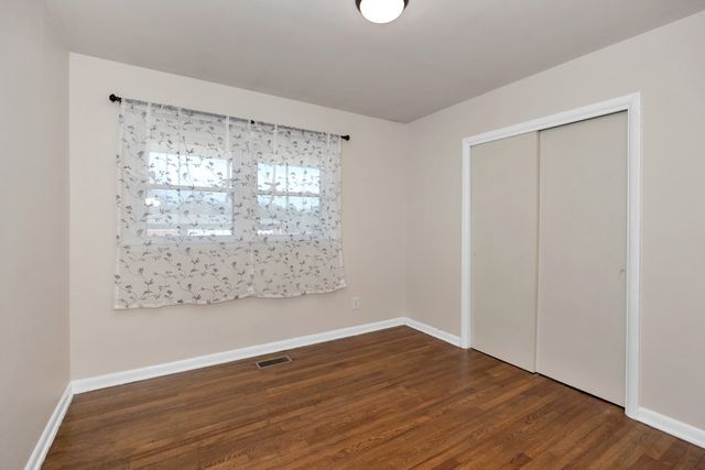 1309 Aston St, Athens, AL 35611