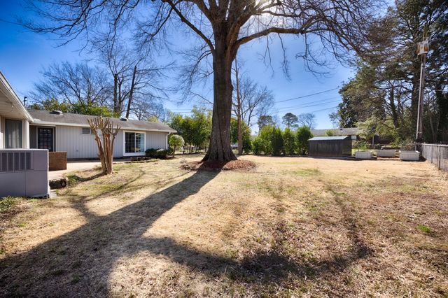 1309 Aston St, Athens, AL 35611