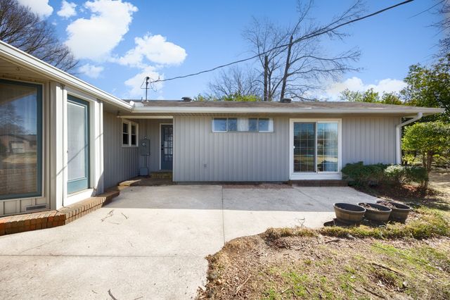 1309 Aston St, Athens, AL 35611