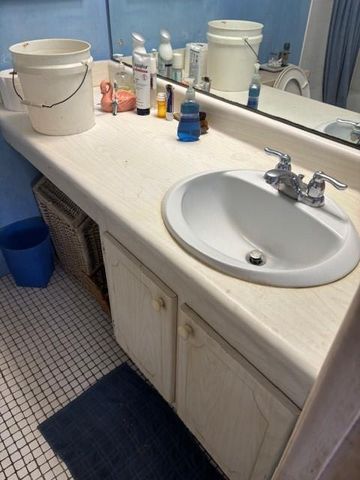 1000 River Reach Dr 220, Fort Lauderdale, FL 33315