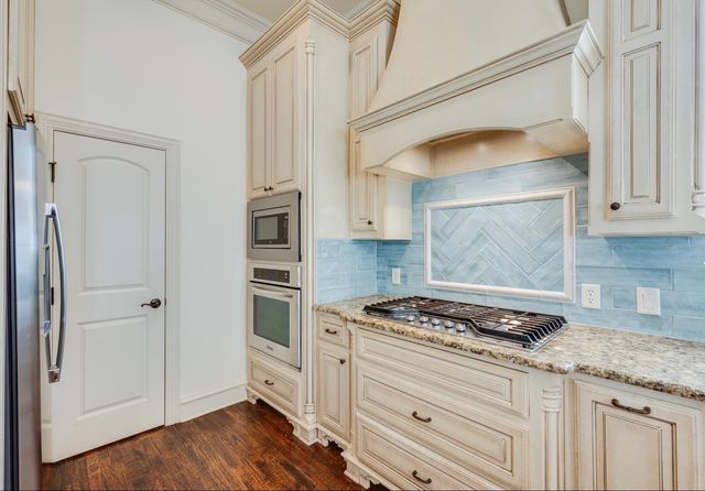 42 Veranda Lane, Colleyville, TX 76034