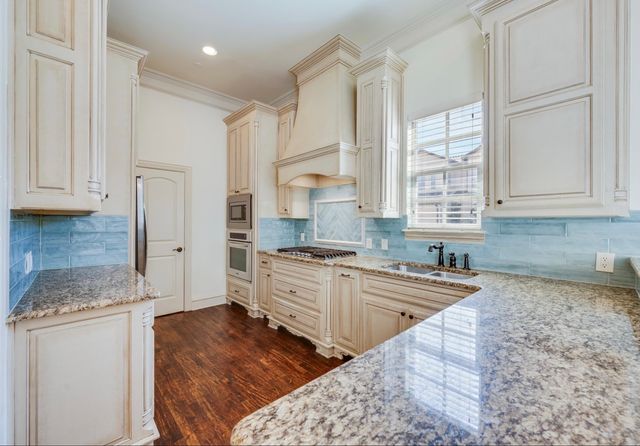 42 Veranda Lane, Colleyville, TX 76034