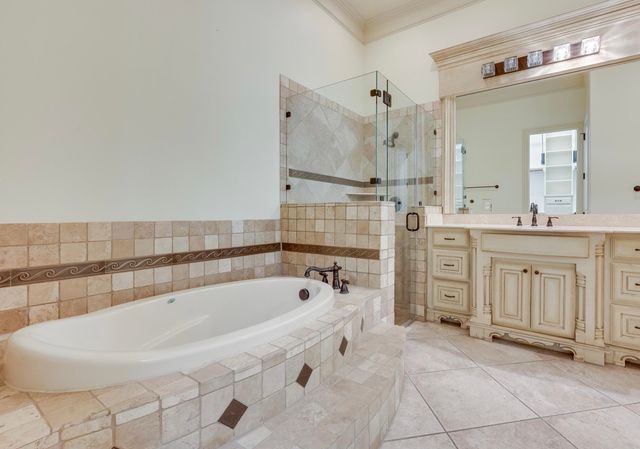 42 Veranda Lane, Colleyville, TX 76034